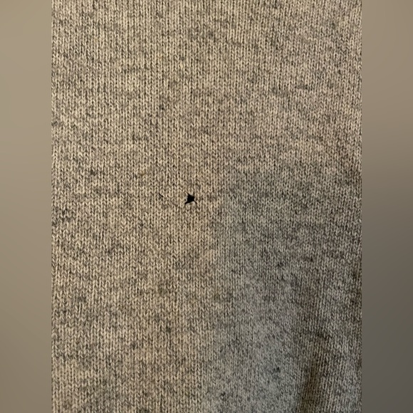 Penfield 100% wool grey sweater. - Picture 4 of 6